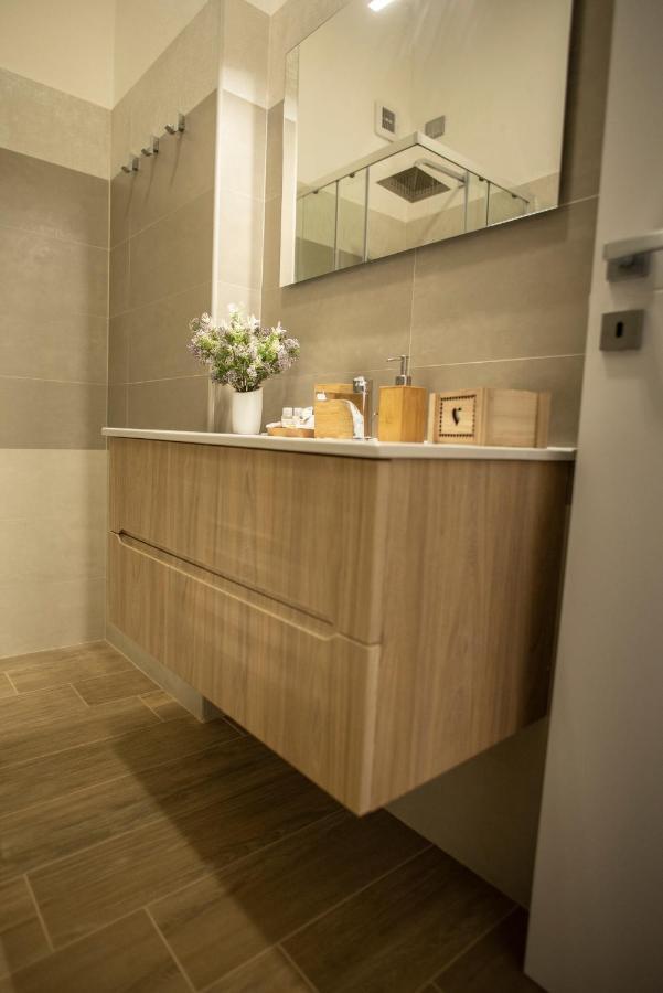 קליארי Bellini Lorenz Apartment מראה חיצוני תמונה